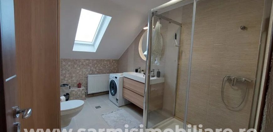 Apartament de vanzare 3 camere Sinaia cartierul Platou Izvor