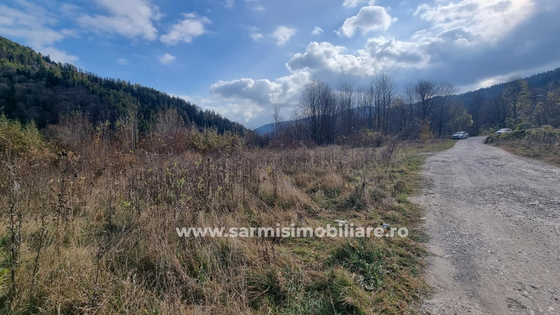 Teren 4034mp. de Vanzare in Orasul Sinaia Cartier Platou Izvor