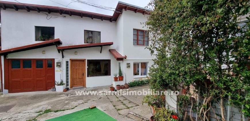 Vila duplex D+P+M de vanzare Sinaia
