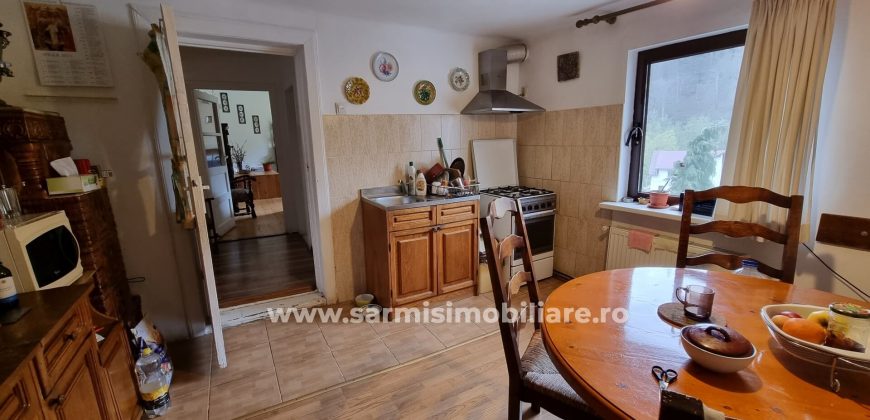 Vila duplex D+P+M de vanzare Sinaia