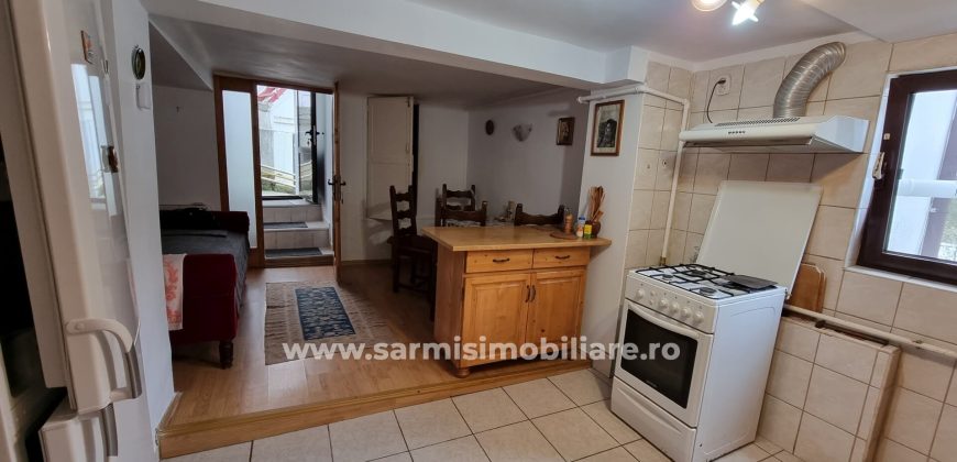 Vila duplex D+P+M de vanzare Sinaia