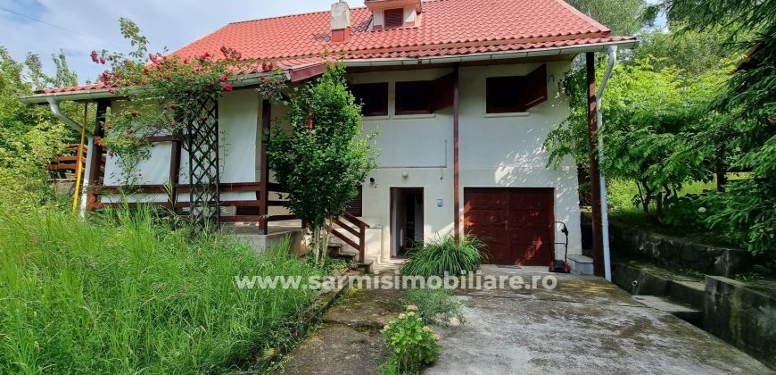 Vila Breaza cu 3659 mp. teren de vanzare