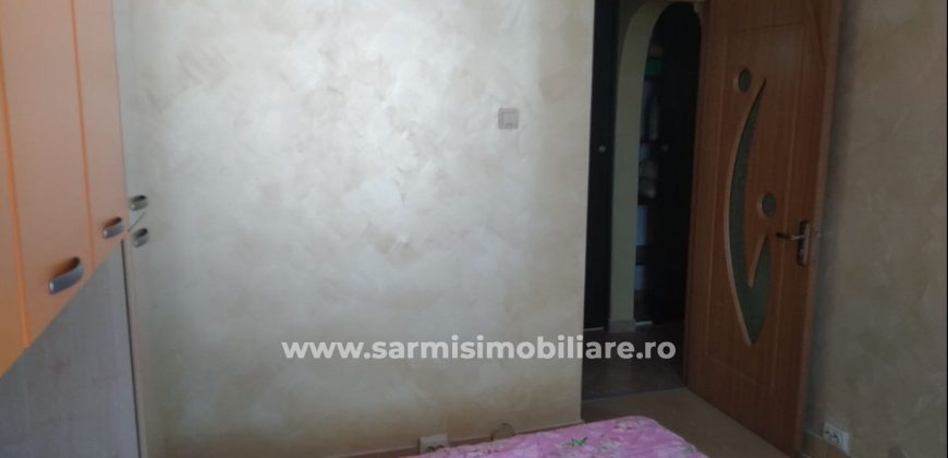 Apartament Campina 2 camere Etaj 4 de Vanzare