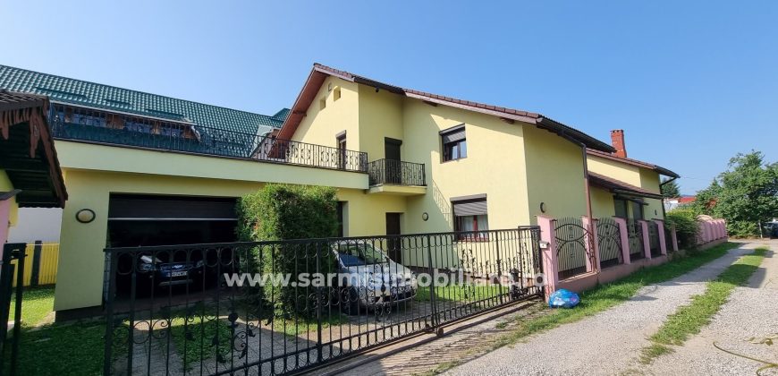Vila Campina cu Teren 728mp. de Vanzare