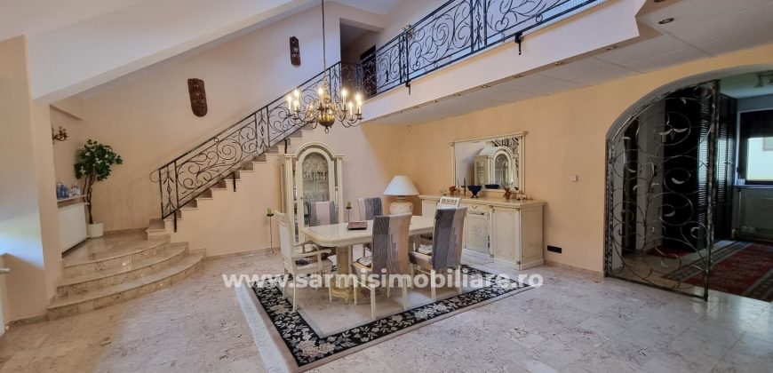 Vila Campina cu Teren 728mp. de Vanzare