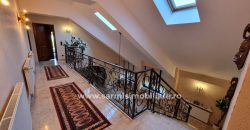 Vila Campina cu Teren 728mp. de Vanzare