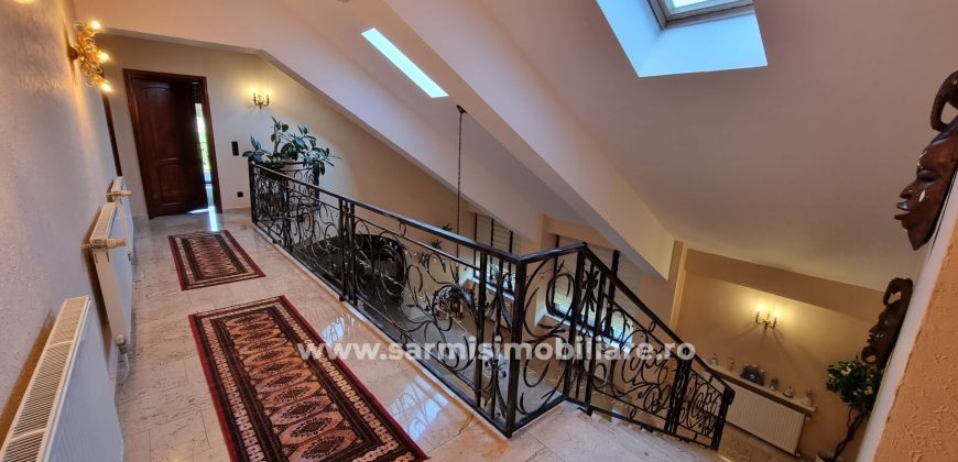 Vila Campina cu Teren 728mp. de Vanzare