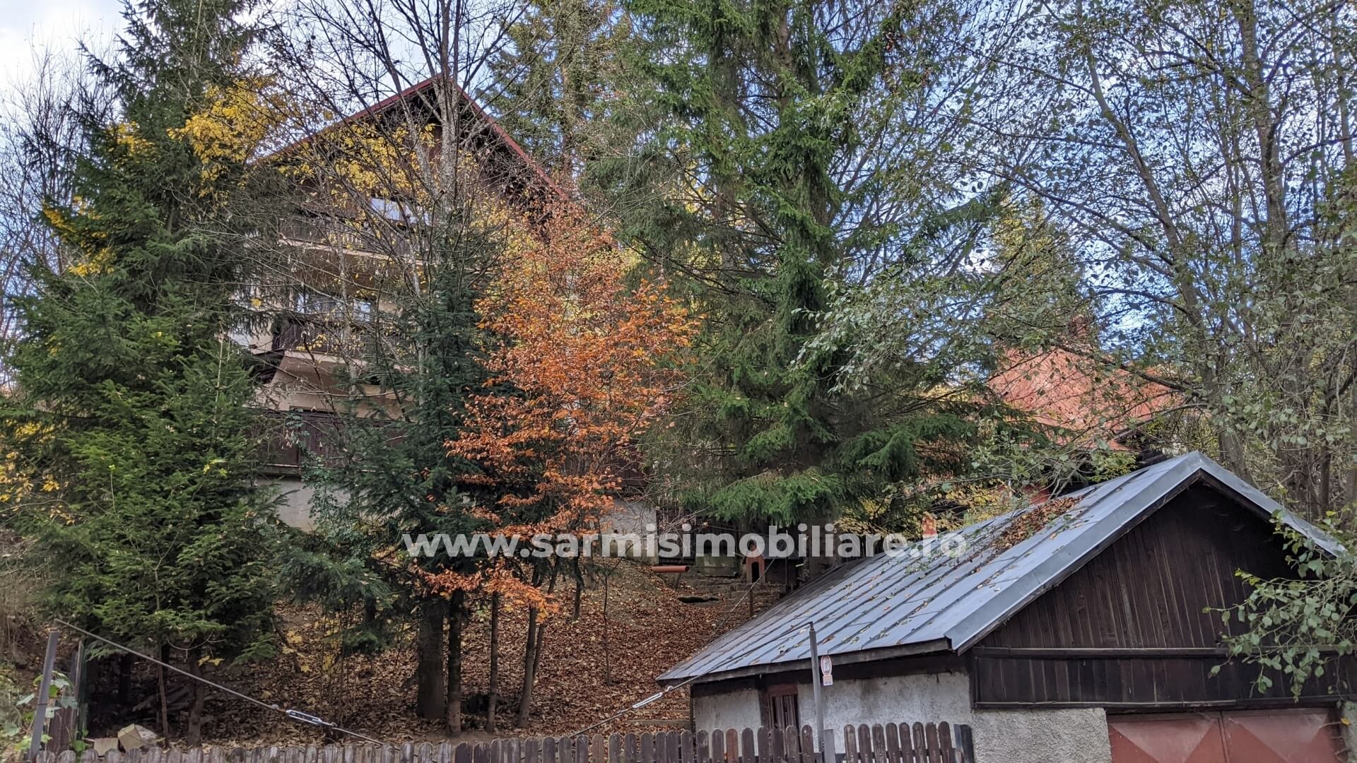 Vila de vanzare in Statiunea Predeal cu cu 400 mp. teren
