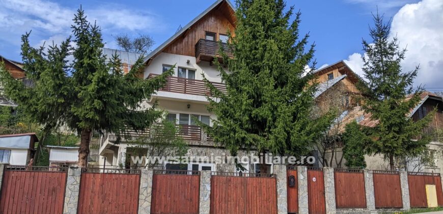 Vila D+P+E+M de vanzare in Statiunea Azuga