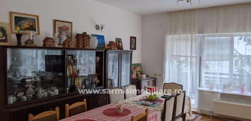 Vila D+P+E+M de vanzare in Statiunea Azuga