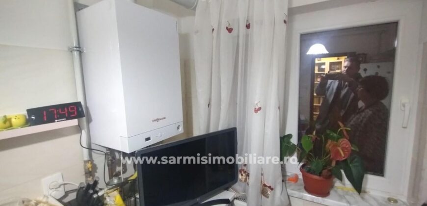 Apartament 2 camere etaj 1 de vanzare in Orasul Campina situat in zona centrala