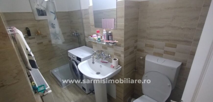 Apartament 2 camere etaj 1 de vanzare in Orasul Campina situat in zona centrala