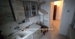 Apartament 2 camere etaj 3/4 de vanzare in Campina